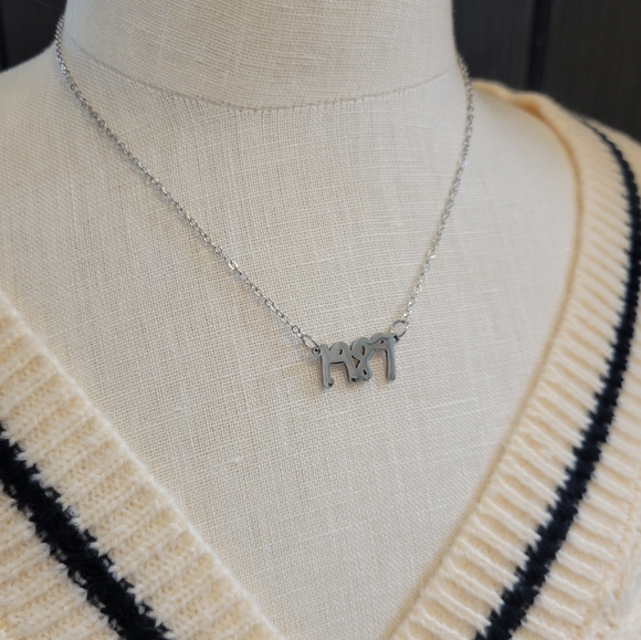 Taylor Swift Jewelry - "1989" Necklace